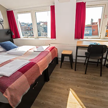 Hostel Generator