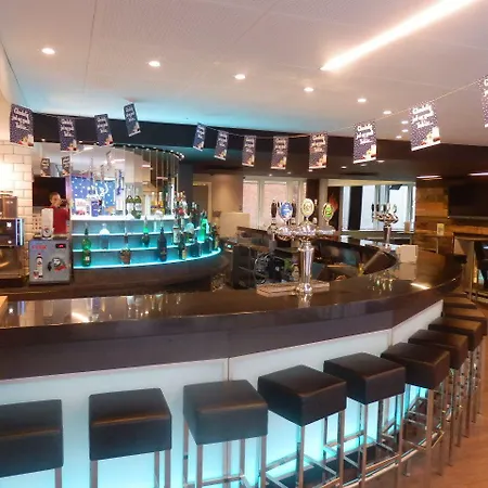 بيت شباب جينيرايتور كوبنهاغن كوبنهاجن