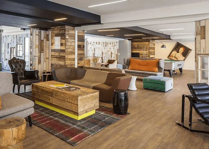 Generator Хостел